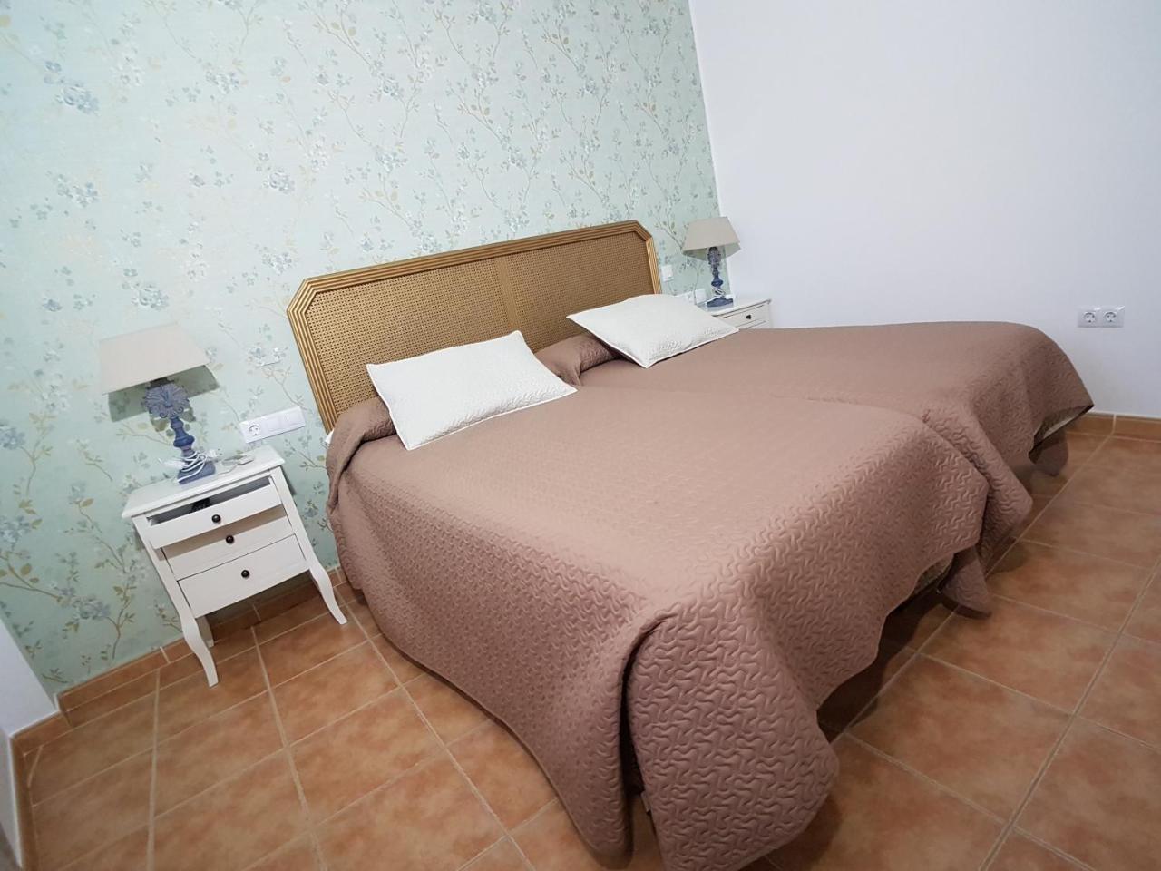 Hostal Meson La Era Riogordo Luaran gambar